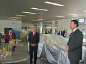 Übergabe Spendenfahrzeug durch das Autohaus Fritze Sondershausen (Foto: Karl-Heinz Herrmann) Übergabe Spendenfahrzeug durch das Autohaus Fritze Sondershausen (Foto: Karl-Heinz Herrmann)