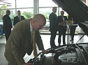 Übergabe Spendenfahrzeug durch das Autohaus Fritze Sondershausen (Foto: Karl-Heinz Herrmann) Übergabe Spendenfahrzeug durch das Autohaus Fritze Sondershausen (Foto: Karl-Heinz Herrmann)