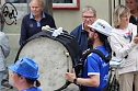 211. Brunnenfestumzug in Bad Langensalza mit vielen fr&ouml;hlichen Akteuren (Foto: Eva Maria Wiegand)