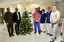 Weihnachtsbesuch auf der ITS im Hufelandklinikum Bad Langensalza (Foto: Eva Maria Wiegand) Weihnachtsbesuch auf der ITS im Hufelandklinikum Bad Langensalza (Foto: Eva Maria Wiegand)