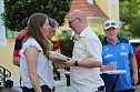 Fans und Cheftrainer des Th&uuml;ringer HC Herbert M&uuml;ller verabschieden neun Spitzenhandballerinnen in Bad Langensalza (Foto: Eva Maria Wiegand)