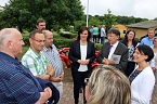 Barrierefreies Wegenetz im Ferienpark Feuerkuppe... (Foto: Karl-Heinz Herrmann)