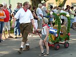 Umzug in Sundhausen (Foto: nnz) Umzug in Sundhausen (Foto: nnz)