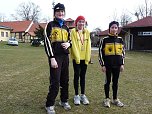 Kinder und Jugendliche beim Possenlauf (Foto: Karl-Heinz Herrmann)