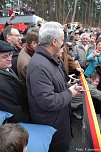 &Uuml;bergeben (Foto: F. Jeschke)