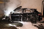 Mutmaßliche Brandanschläge gestern nacht in Sonderhausen (Foto: S.Dietzel) Mutmaßliche Brandanschläge gestern nacht in Sonderhausen (Foto: S.Dietzel)
