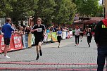 Eintausend Läuferinnen und Läufer beteiligten sich am 3Türmelauf in Bad Langensalza 2024 (Foto: Eva Maria Wiegand) Eintausend Läuferinnen und Läufer beteiligten sich am 3Türmelauf in Bad Langensalza 2024 (Foto: Eva Maria Wiegand)