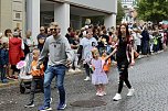 Gro&szlig;er festlicher Umzug zum 211. Brunnenfest in Bad Langensalza (Foto: Eva Maria Wiegand)