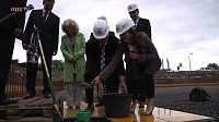 Grundsteinlegung für neues Autohaus Bild: Grundsteinlegung für neues Autohaus