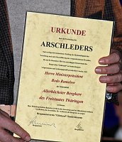 Bild: Ministerpr&auml;sident bekam Schl&auml;ge