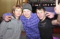 Bild: Junge Party im Klubhaus