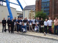 Bergbautechnologen erhielten Zeugnisse Bild: Bergbautechnologen erhielten Zeugnisse