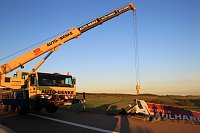 Bergung auf der Autobahn Bild: Bergung auf der Autobahn
