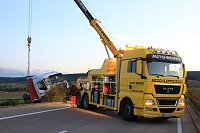 Bergung auf der Autobahn Bild: Bergung auf der Autobahn