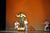 Bild: Salto Mortale im Theater