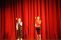 Bild: Salto Mortale im Theater