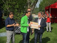 Bild: Beim R&ouml;blinglauf z&auml;hlte man nach langer Pause rund 3.000 Teilnehmer