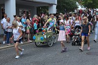 Festumzug zum Brunnenfest Bild: Festumzug zum Brunnenfest