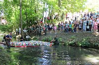 Am Start und an der Strecke des Entenrennens 2022 Bild: Am Start und an der Strecke des Entenrennens 2022