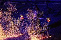 Atemberaubendes Feuerspektakel auf dem Töpfermarkt in Bad Langensalza Bild: Atemberaubendes Feuerspektakel auf dem Töpfermarkt in Bad Langensalza