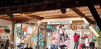 Bild: "Es f&auml;hrt kein Zug nach irgendwo" im Bauerntheater N&auml;gelstedt