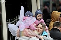 Bild: ZUm Karnevalsumzug zog es viele Jecken in die Stadt Bad Langensalza