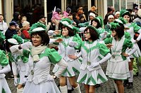 Bild: ZUm Karnevalsumzug zog es viele Jecken in die Stadt Bad Langensalza