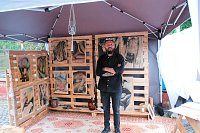 Peter Blei auf dem 31. Kunstmarkt in Friedrichsrode Bild: Peter Blei auf dem 31. Kunstmarkt in Friedrichsrode