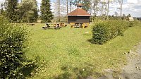Einsam und verlassen ist jetzt der Grillplatz. Bild: Einsam und verlassen ist jetzt der Grillplatz.