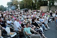 Begeisterte Zuschauerinnen und Zuschauer beim "ABBA Dream Tribute" Konzert in Bad Langensalza Bild: Begeisterte Zuschauerinnen und Zuschauer beim "ABBA Dream Tribute" Konzert in Bad Langensalza