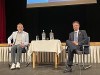 Bild: Szenen einer kontroversen Fragestunde