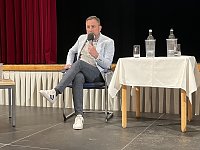 Bild: Szenen einer kontroversen Fragestunde