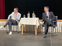 Bild: Szenen einer kontroversen Fragestunde