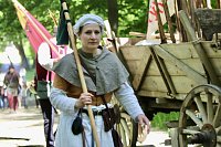500 Jahre nach dem Bauernkrieg stellen 30 Darsteller in historischen Gewändern den Müntzer-Zug nach und machen Station in Ebeleben Bild: 500 Jahre nach dem Bauernkrieg stellen 30 Darsteller in historischen Gewändern den Müntzer-Zug nach und machen Station in Ebeleben