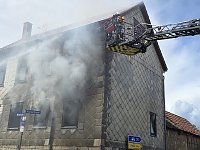 Bild: In Menteroda geriet am Donnerstag ein Wohnhaus in Brand.