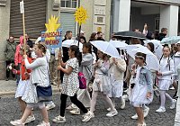 Bild: Festumzug zum 214. Brunnenfest