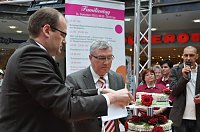 Buntes Programm zum FAMILIENTAG in der Galerie Bild: Buntes Programm zum FAMILIENTAG in der Galerie