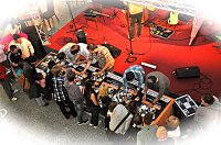 Buntes Programm zum FAMILIENTAG in der Galerie Bild: Buntes Programm zum FAMILIENTAG in der Galerie