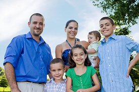 Bild: Der deutsche Familienverband fordert Gro&szlig;familien finanziell zu entlasten
