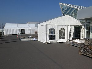 Von Autohaus zum Ballhaus