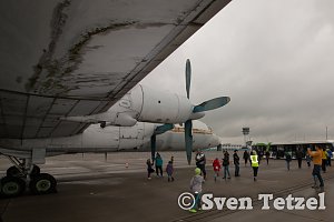 Auf dem Flughafen unterwegs