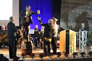 Ministerpr&auml;sident bekam Schl&auml;ge