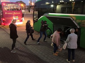 Mit Brauer und einem Filmteam unterwegs nach England