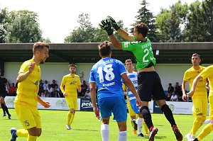 Wacker gewinnt 8:0 gegen Bischofswerda