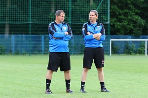 Trainingsauftakt des Oberliga-Kaders im AKS