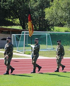 Bei Appell in Sondershausen Kommando &uuml;ber geben