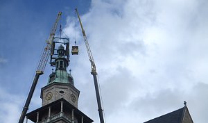 Bauarbeiten am Turm der Marktkirche in Bad Langensalza