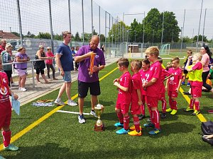 Viel Spa&szlig; hatten die kleinen Fu&szlig;baller aus Langensalzas Grundschulen am Donnerstag