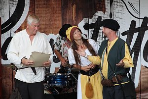 Mit einem phantastischen Spektakel und die Verabschiedung aller Akteure, endete das 28. Mittelalterfest von Bad Langensalza