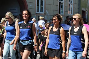 Fr&ouml;hliche Stimmung beim 210 Brunnenfest in Bad Langensalza